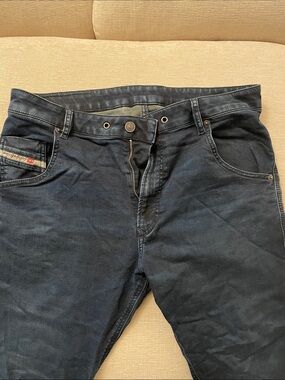 Men's Size 32 Dark Blue Diesel Jeans - Diesel Denim + sweat pants collection